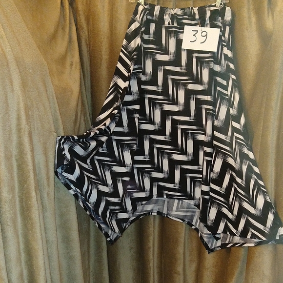 Avenue Black and White Asymmetrical Skirt - Picture 1 of 3